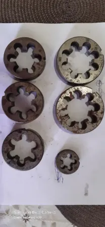 Токарка (плашки, лерки)