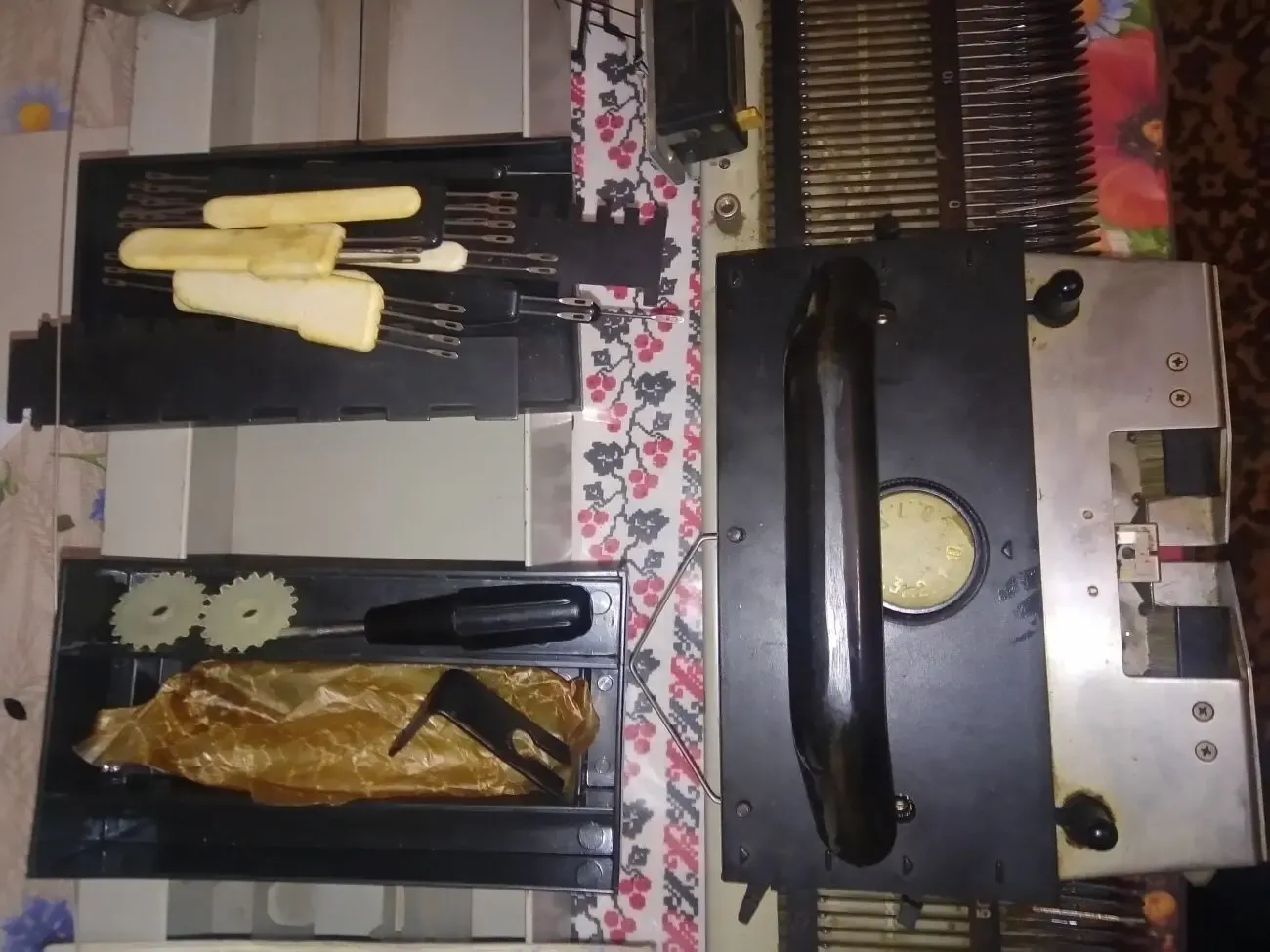 Вязальная машина Нева-3