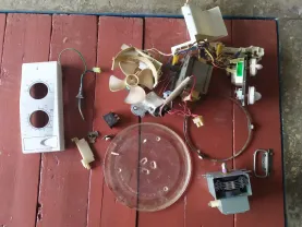 Запчасти микроволновка Samsung M1711NR