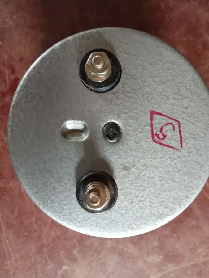 Вольтметр щитовой Э8019 купим 2