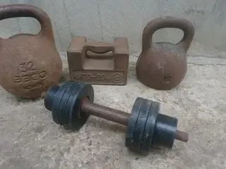 Куплю спортінвентар  Гантели, гири, штанги, блини