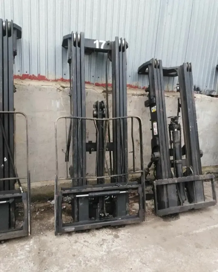 мачты грузоподъёмные к вилочным погрузчикам тоета,камацу,Митсубиси .. 6