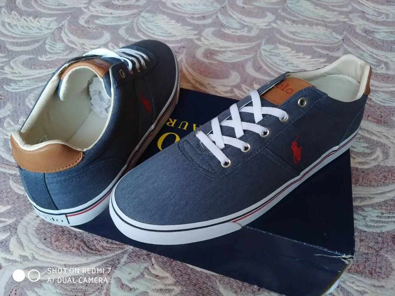 Продам классные новые мужские кроссовки 47-го размера. 2