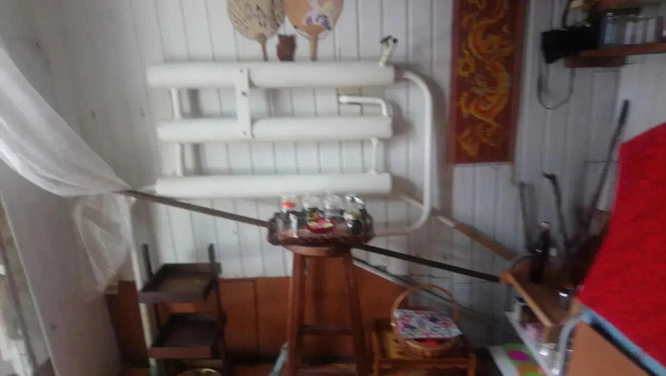 Сдается металлический киоск - пр.Моторостроителей г.Запорожье 5