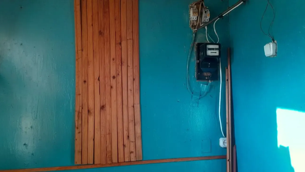 Сдается металлический киоск - пр.Моторостроителей г.Запорожье 6