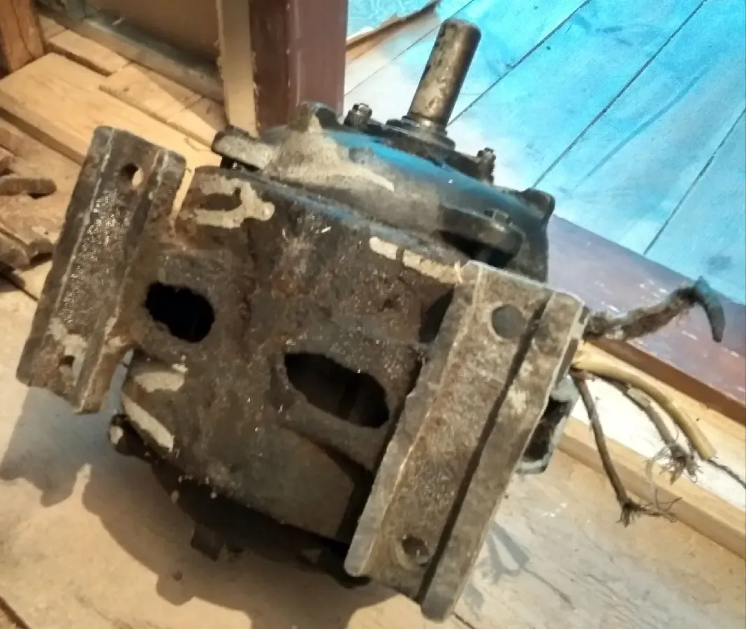 Электродвигатель 2