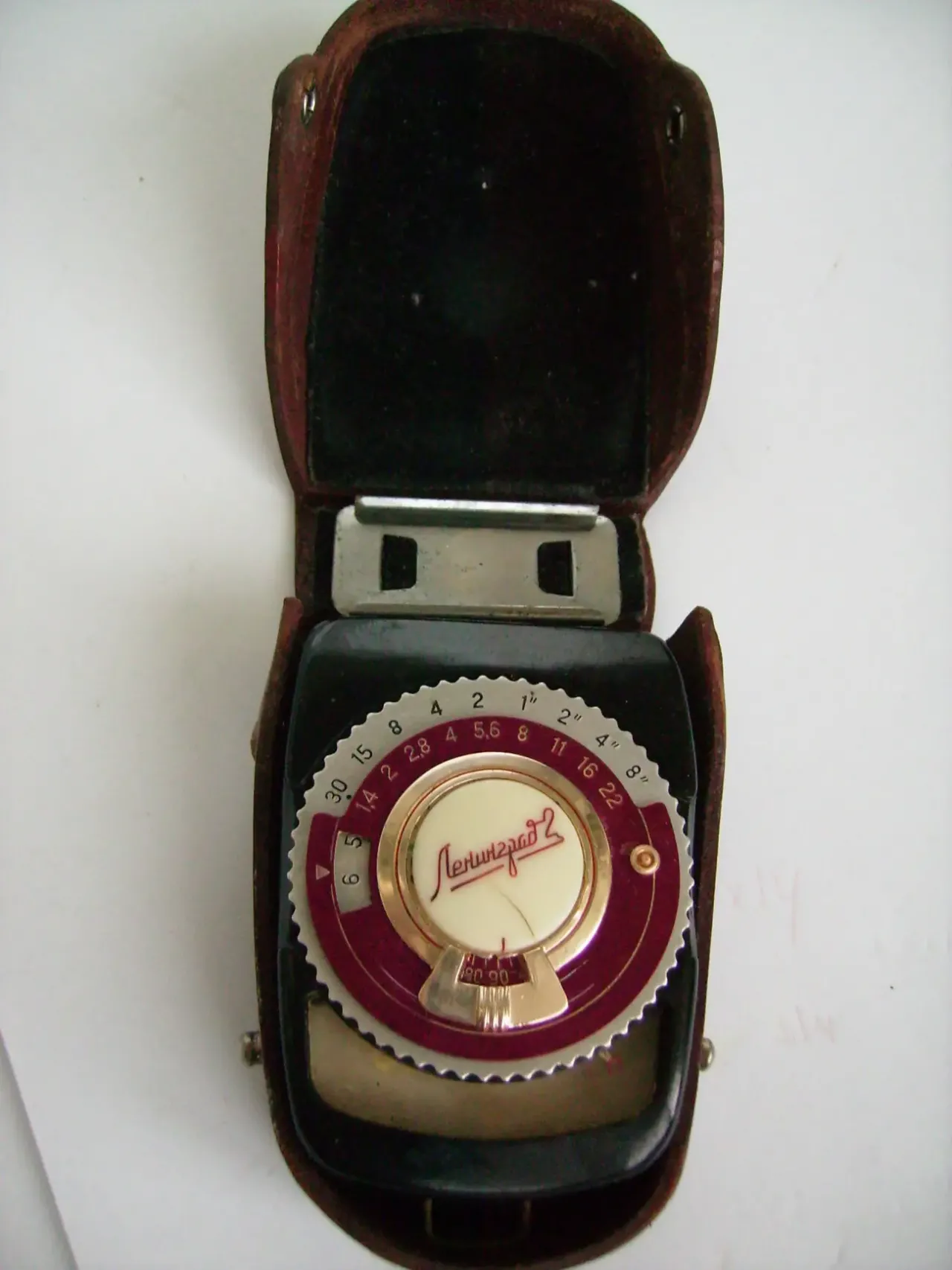 Красный Фонарь для фотопечати Фотоэкспонометр Фотобачёк Кассеты ссср 4