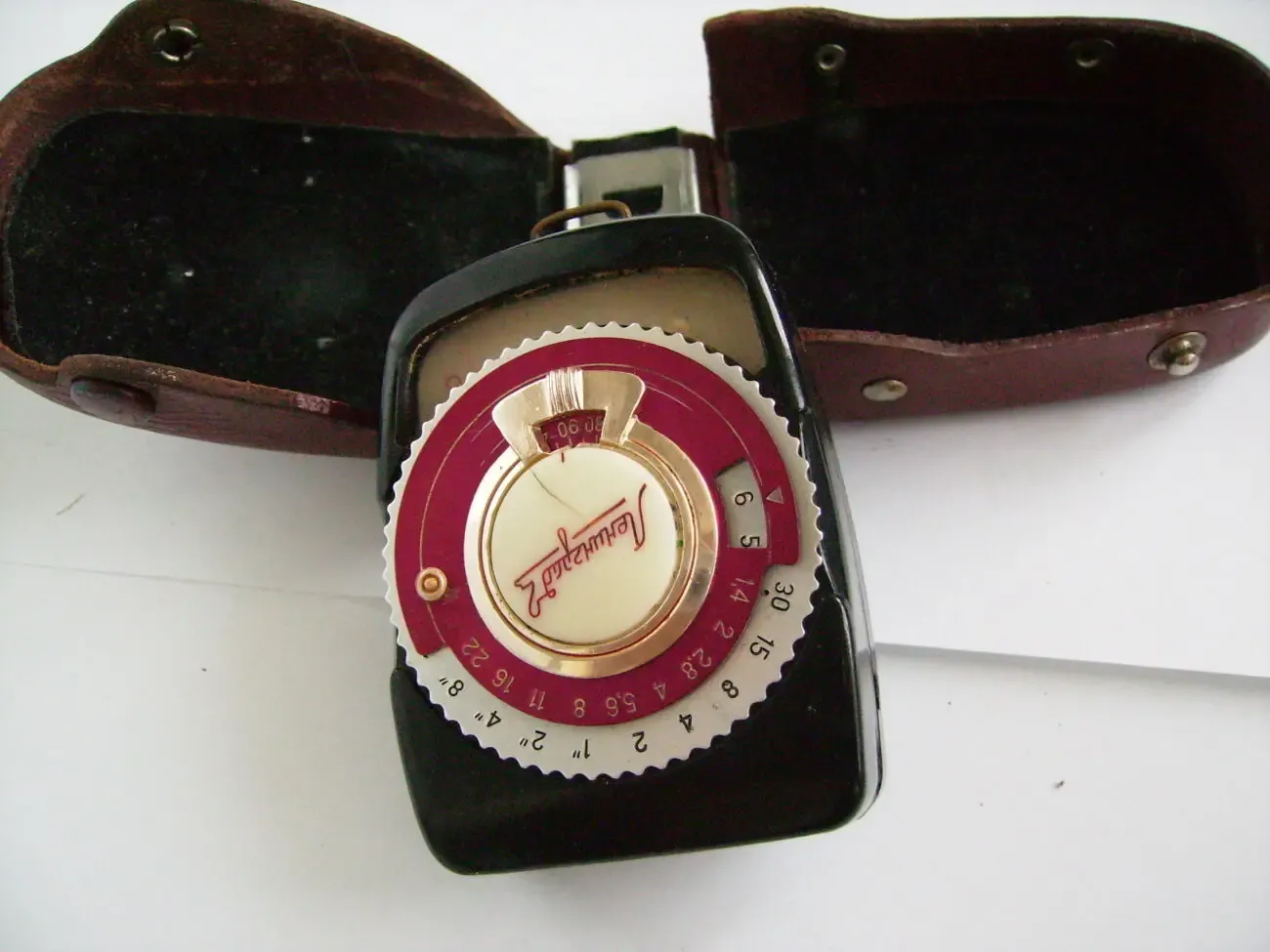 Красный Фонарь для фотопечати Фотоэкспонометр Фотобачёк Кассеты ссср 6