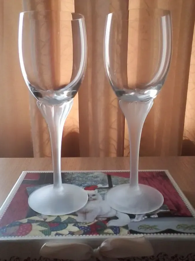 Два бокала.Чешское стекло