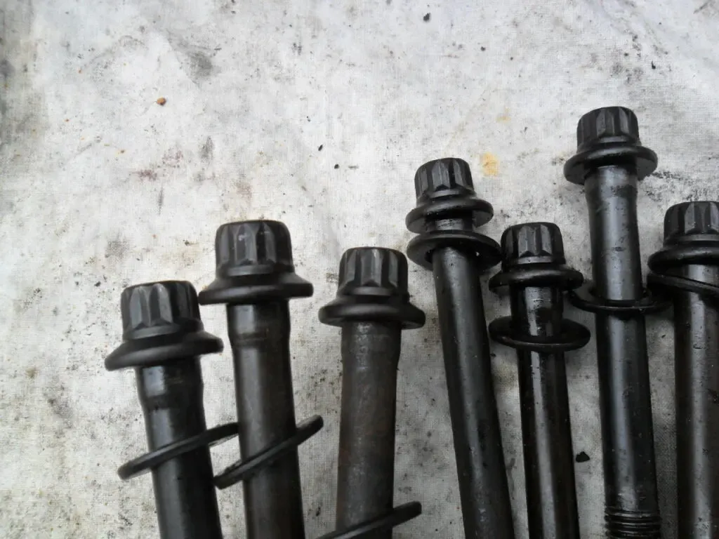 Mazda B63010135, Болты ГБЦ Мазда 323 1.3-1.6, 8V, двиг. В3, В5, В6 6