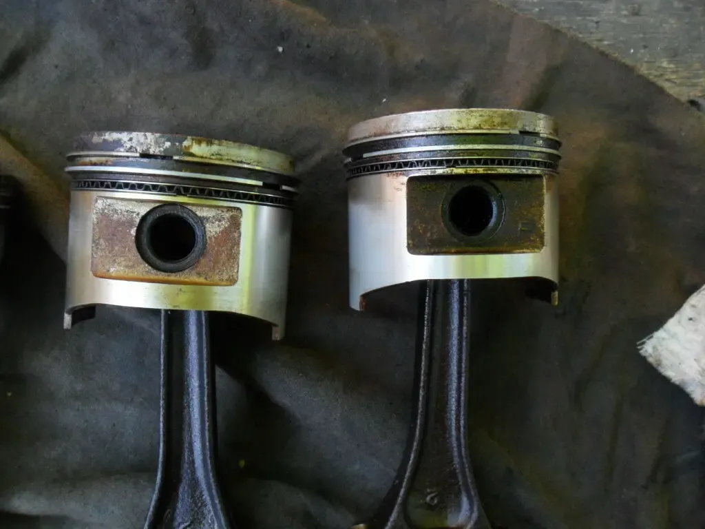 Поршень, шатун Мазда 323, 1.3 бензин, 8V, двиг. В3, оригинал 2