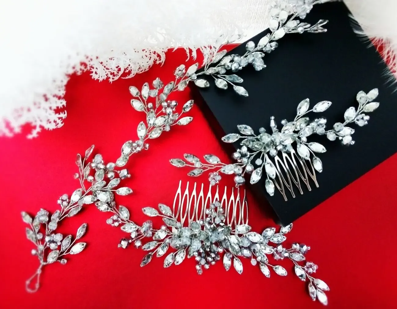 Ягідна гілка заколка гребінь прозорий сріблястий прикрас на голову у а 5