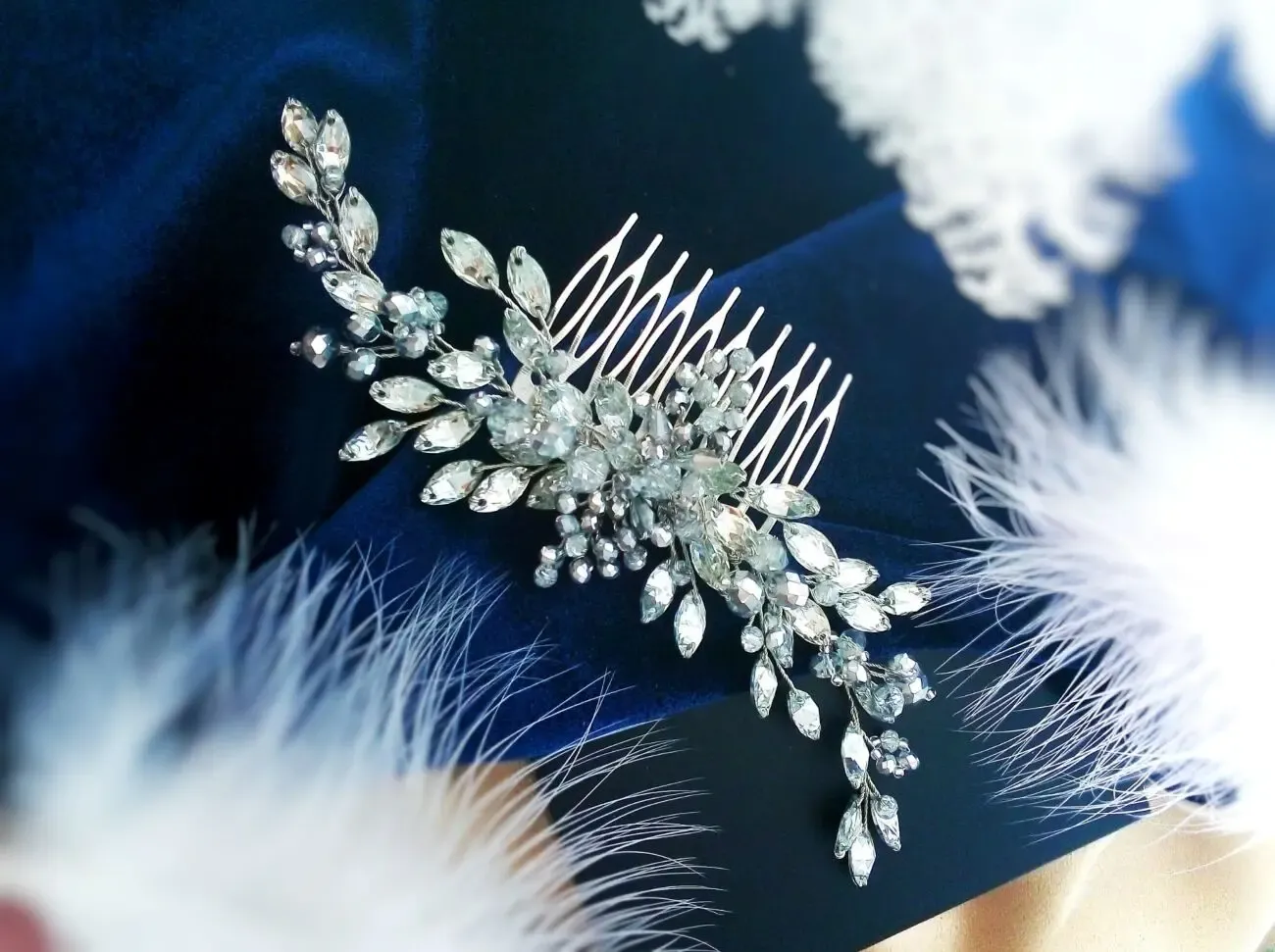 Ягідна гілка заколка гребінь прозорий сріблястий прикрас на голову у а 2