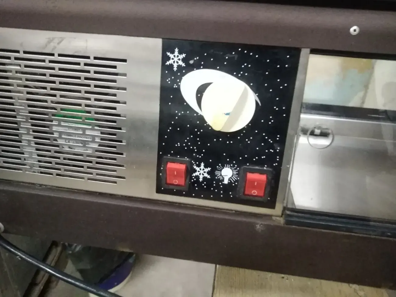 Салат-бар, Саладет, хололодильная витрина 3