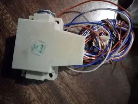 Выключатель бвк - 323-24 ухл 4