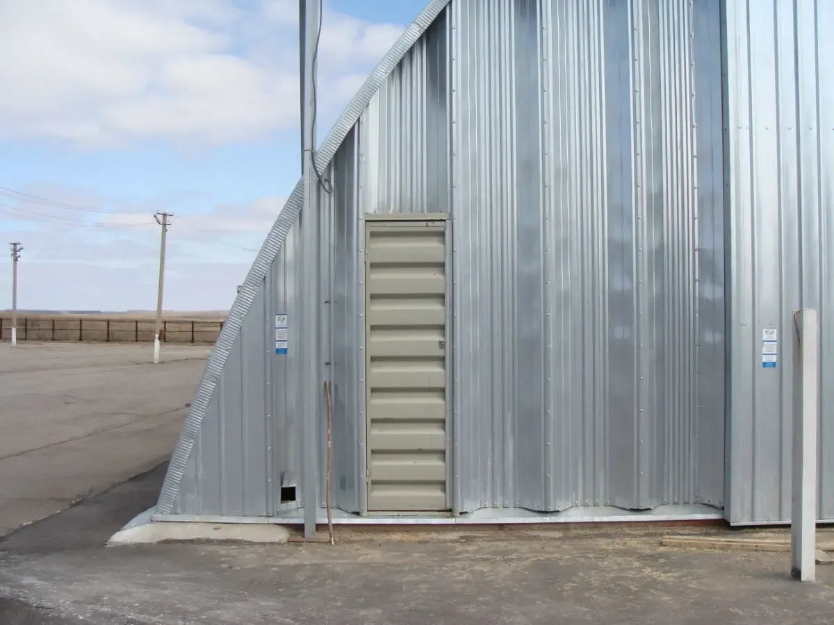 Продам Бескаркасные ангары в комплекте с фундаментом сборно-разборные 6