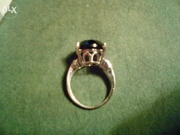 Кольцо золотое с бриллиантами 3