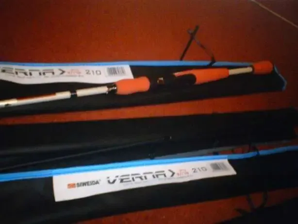 Продам спиннинги катушку блесна пирамида крючки бомбарды новое 3