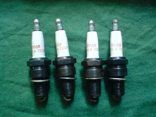 Запчасти на Москвич Ваз СССР 6