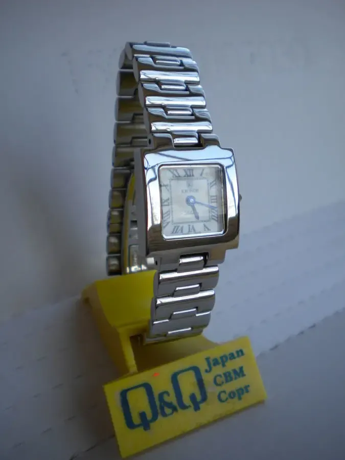 Годинник часы кварцовий 