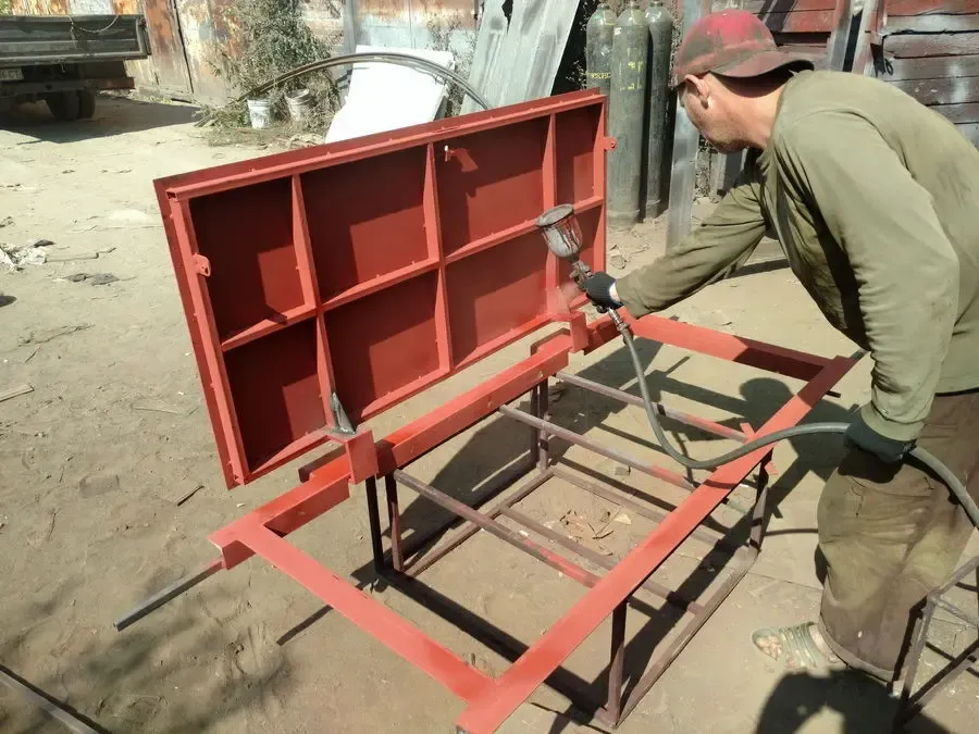 Напольные люки под заказ. 