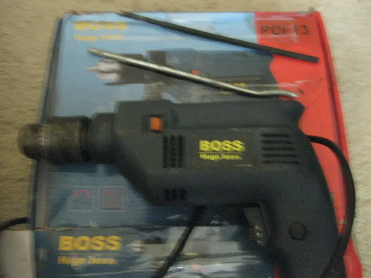 Продам или обменяю дрель ударную Boss PDI 13 6