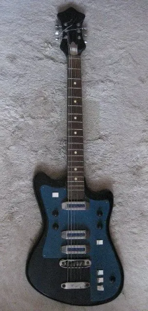 Продам электрогитару 
