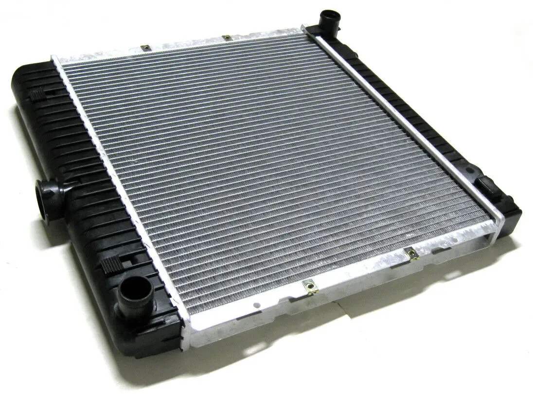 Радіатори для іномарок, навантажувачів, спецтехніки 