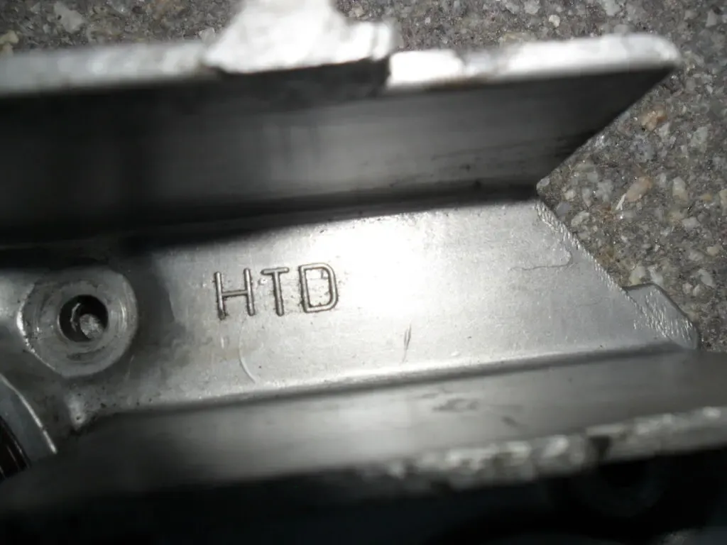 BMW 1272389, Крышка двигателя передняя БМВ М20, BMW 11141272390, ориг. 10