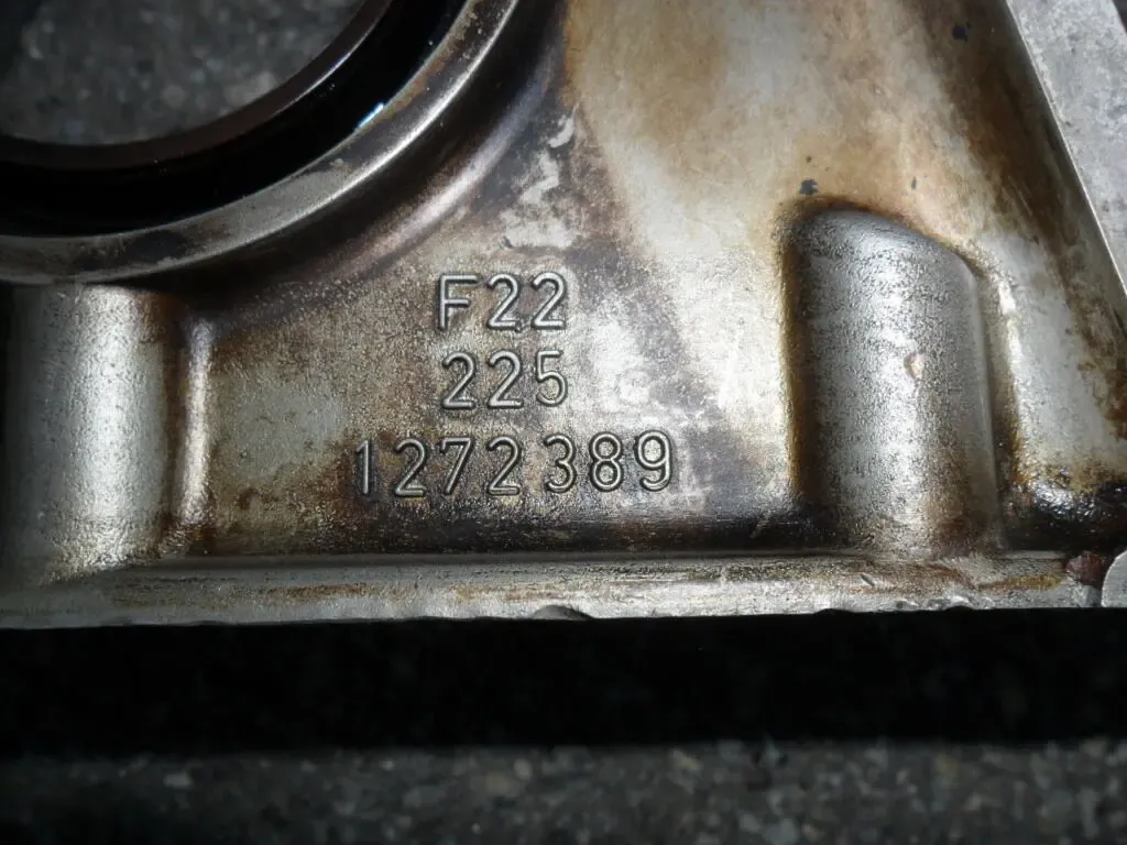 BMW 1272389, Крышка двигателя передняя БМВ М20, BMW 11141272390, ориг. 3