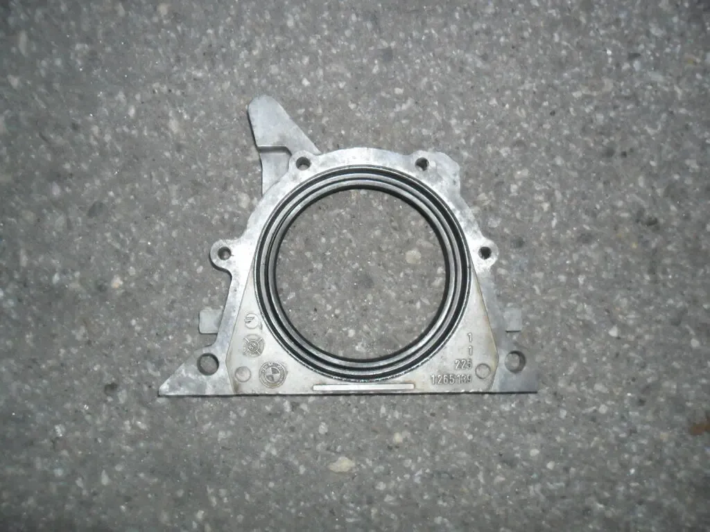 BMW 1265139, Крышка двигателя задняя БМВ М20, BMW 11141264493, оригин 3