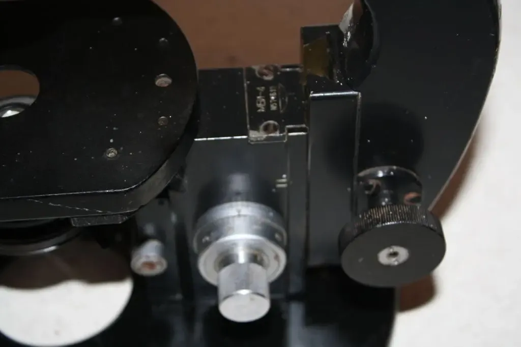 Куплю запчасти микроскопа мби-15, Метам р-1, Метам рв-21, Биолам Ломо 4