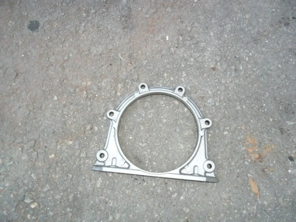 F802-11-310, Крышка коленвала задняя, Мазда 626 GC, FE, оригинал 7