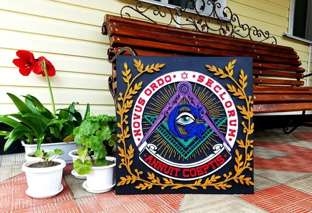 Стринг арт Масонские знаки, Всевидящее око, циркуль и наугольник 10