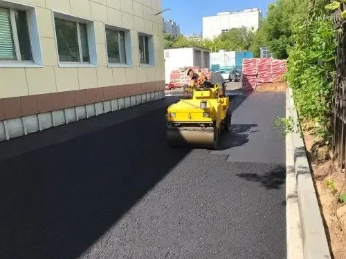 Асфальтирование дорог территорий 2