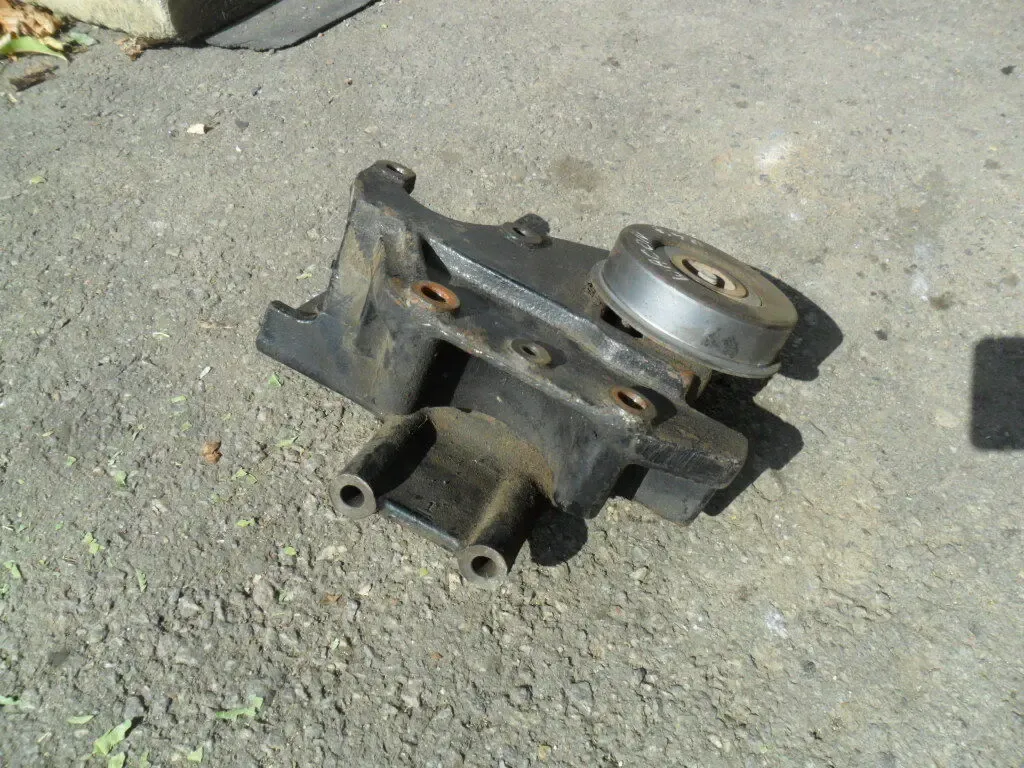 MD362197, Кронштейн ГУР Мицубиси Спейс Вагон, 4G64, оригинал 2