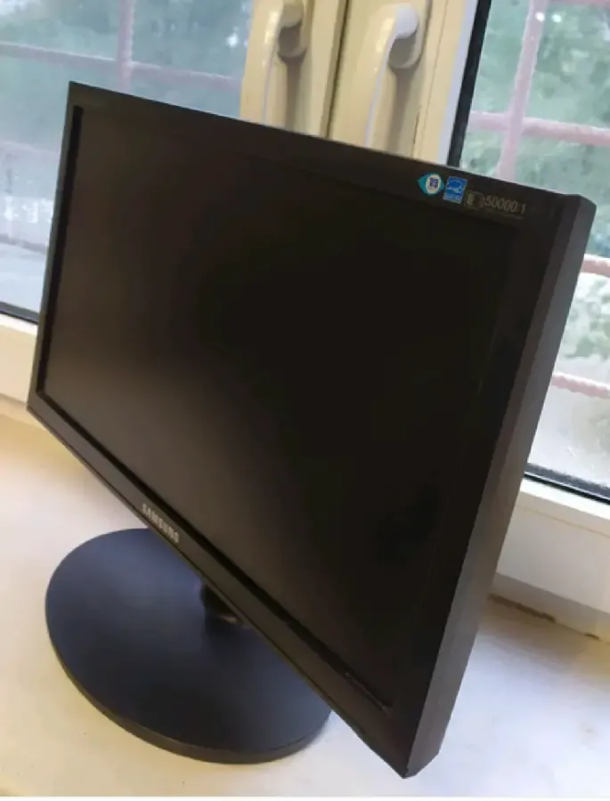 Мониторы 19 дюймов ассортимент 5