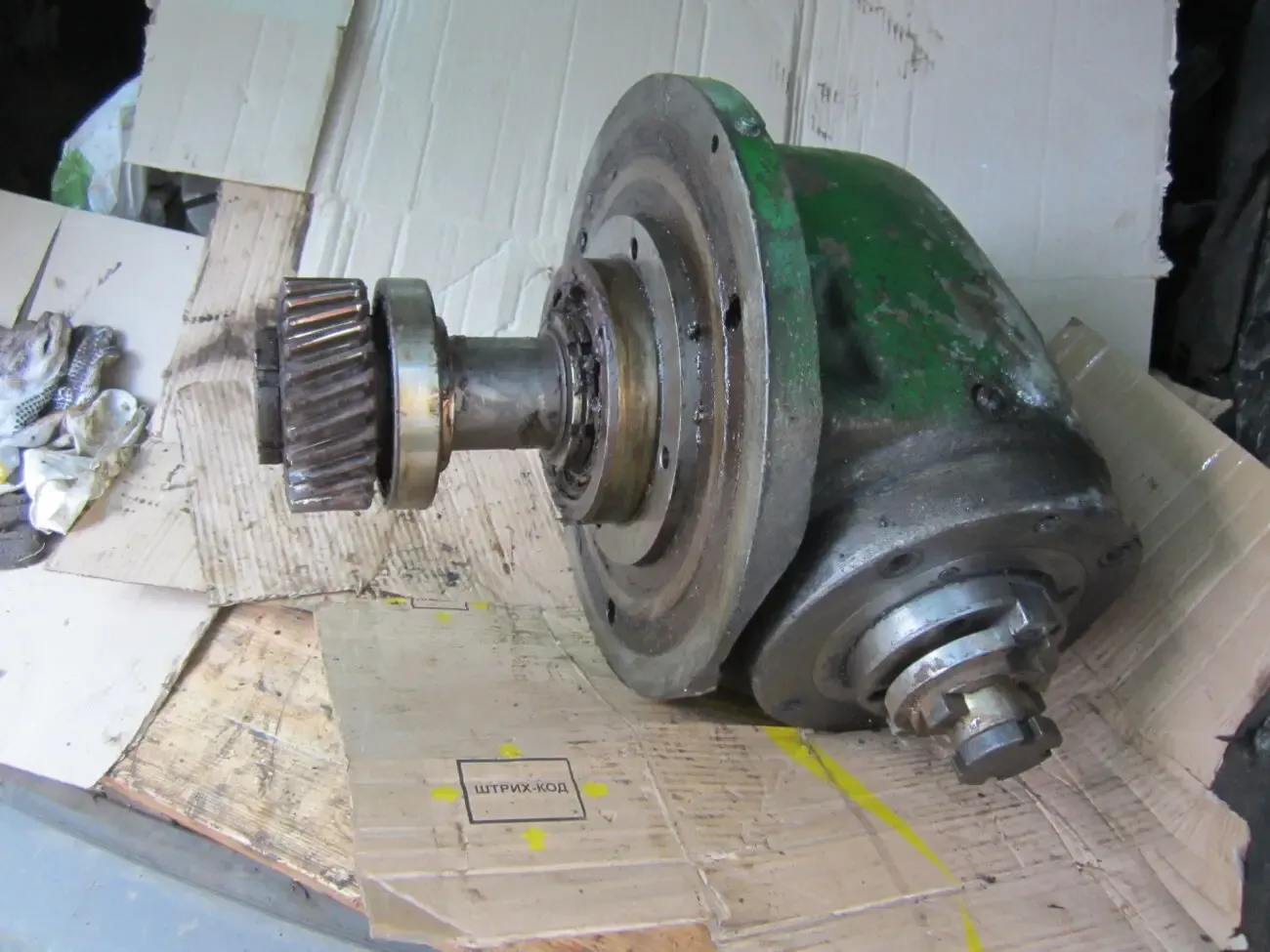 Вертикальная головка  фрезерного станка FU 315