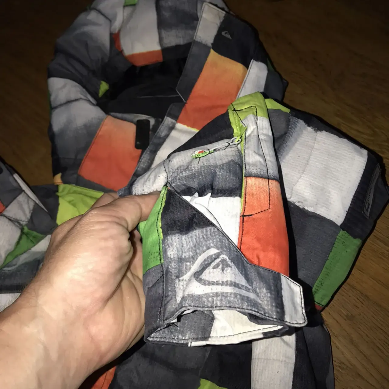 Куртка детская б/у для сноуборда/ г.лыж/ повс.исп. ф.Quiksilver,р.10к 10