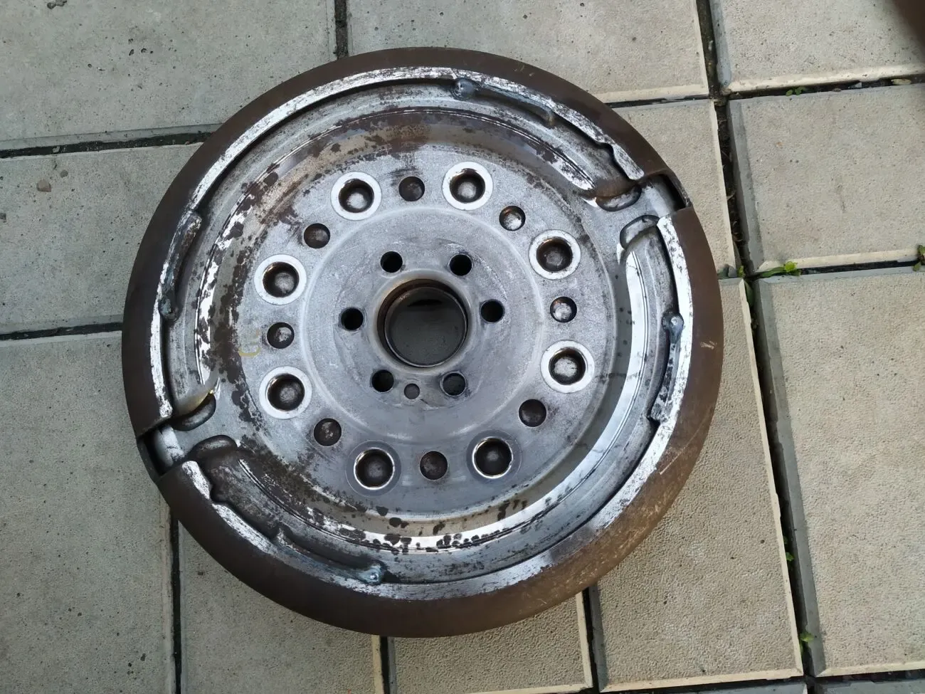 маховик SACHS