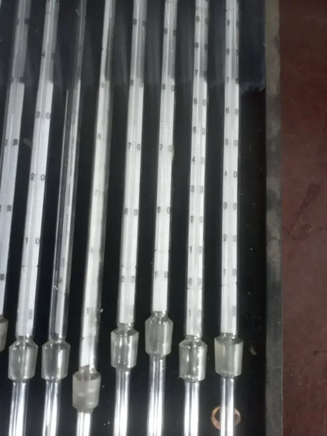 Термометр ртутный со шлифом от +200 до +300С Teilung 0,5 grd. Made in 3