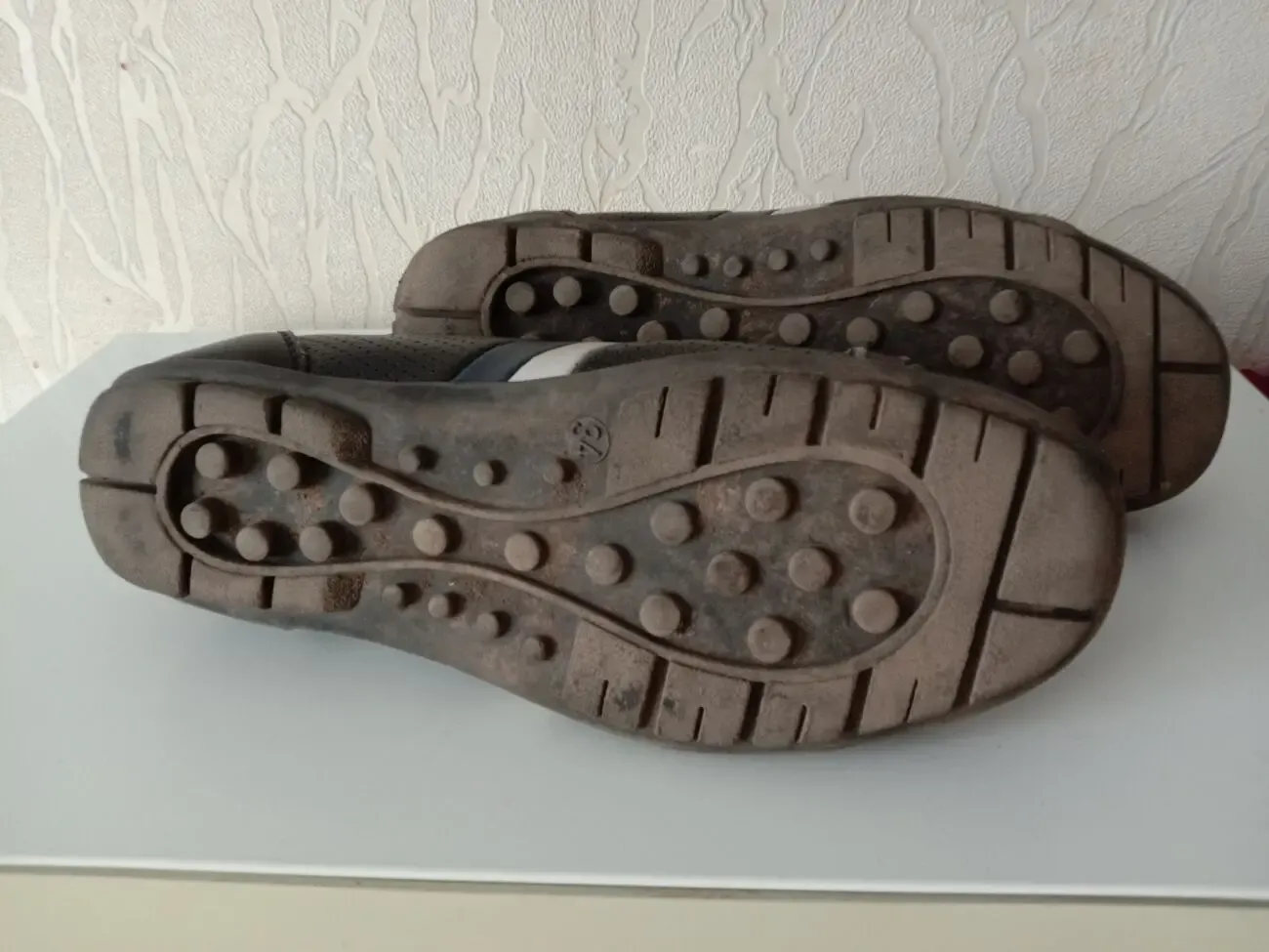 Детские туфли- кроссовки. Р. 34. Кожа 2