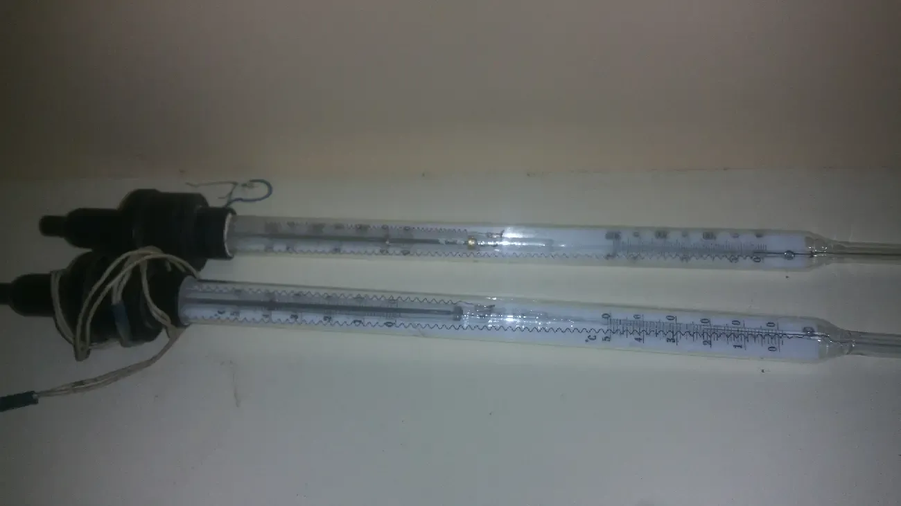 Продам контактный термометр ТПК  (СССР )