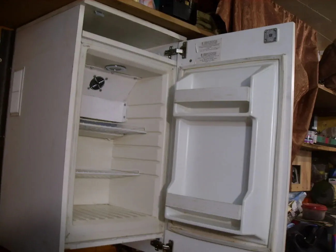 Термоэлектрический холодильник 4