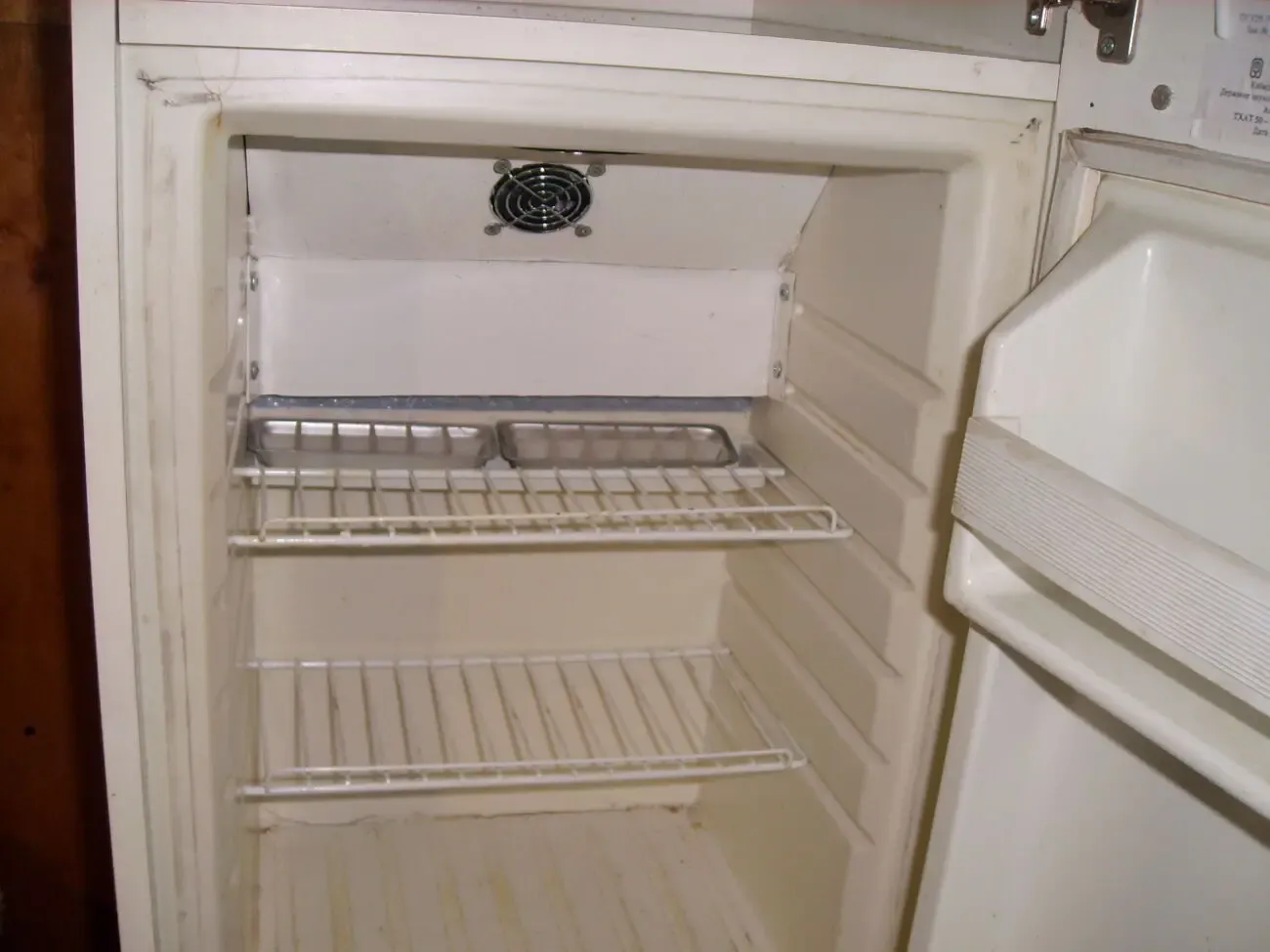 Термоэлектрический холодильник 8