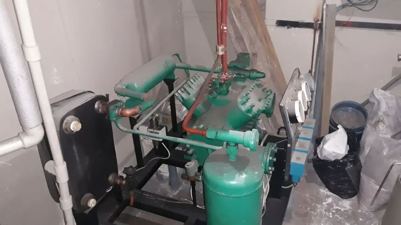 Холодильная установка (холодильная машина)24МВТ20 б/у 2