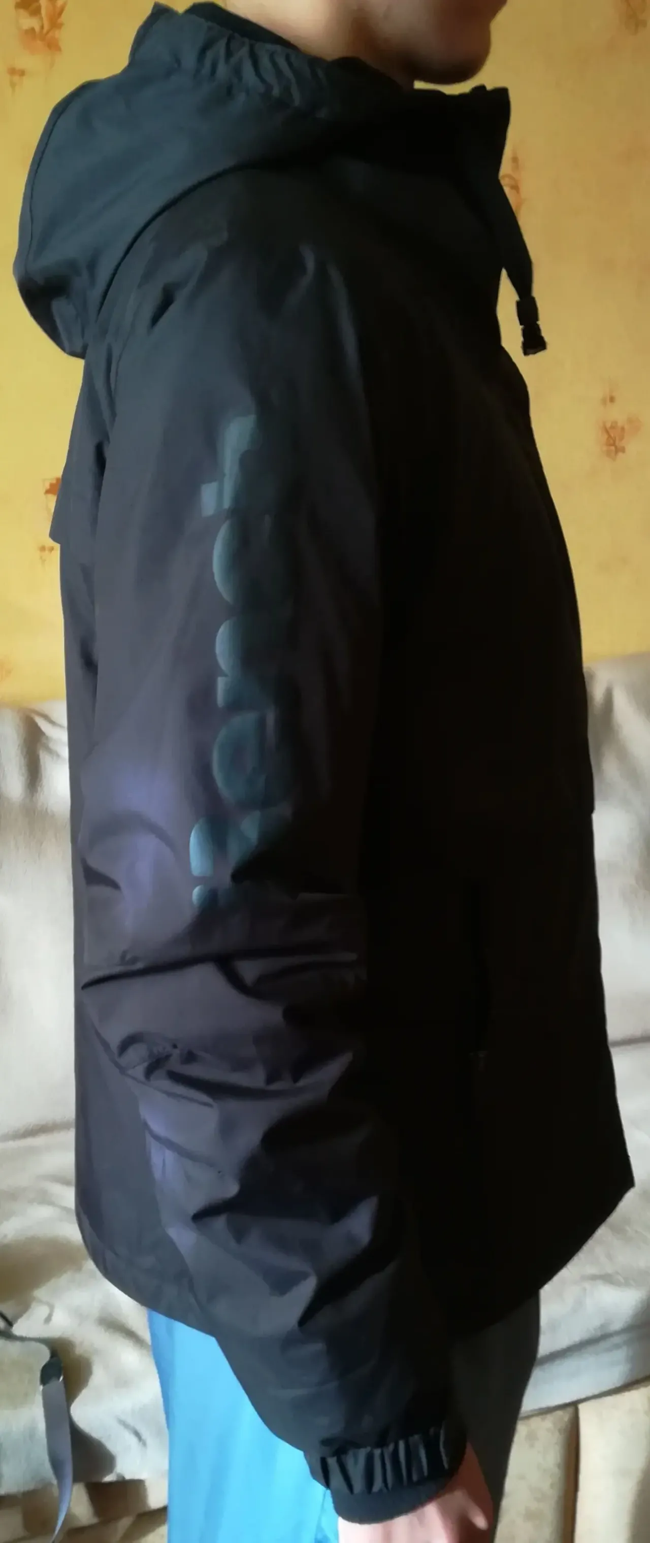 Куртка осіння Bench. Розмір 42 10