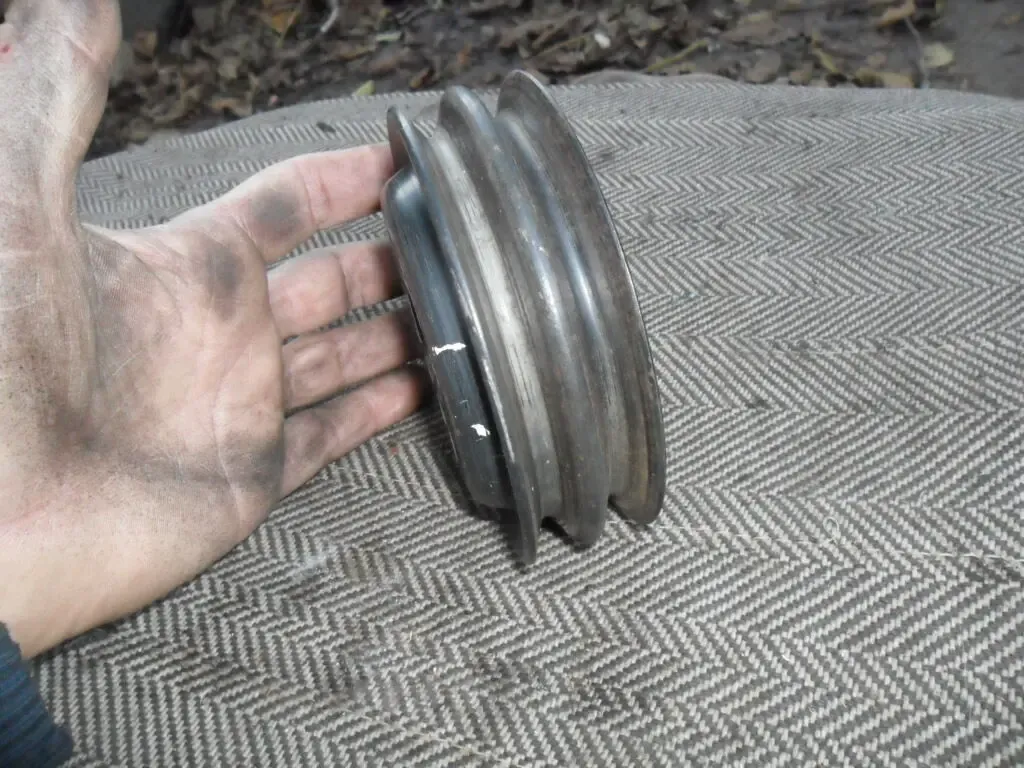 Nissan 210519C600, Шкив помпы Ниссан Ванетте, Vanette, LD23, оригинал 3