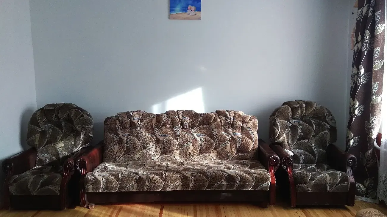 Комплект м'яких меблів  Диван + два крісла  М'яка частина 2