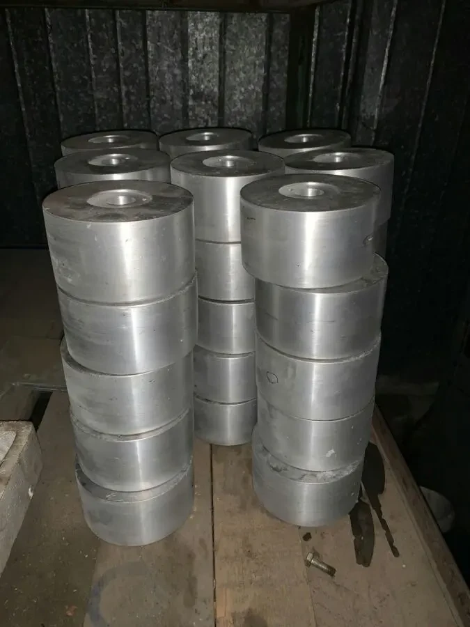 Машина для зняття пір’я з птиці  К7-ФЦЛ-7: корпуса підшипників. 7